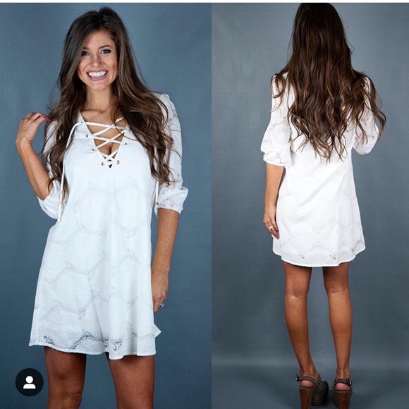 Dresses & Skirts - NWOT White short dress!